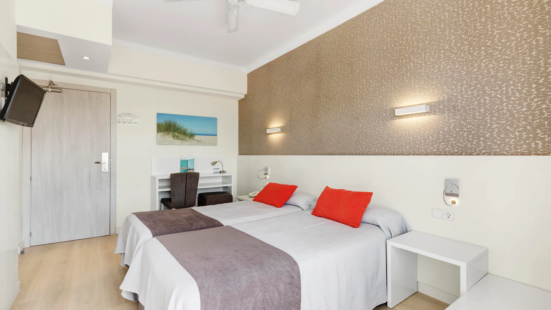 Hotel Metropolitan Playa 3 Sup Playa de Palma  3*, Playa de Palma (Mallorca)